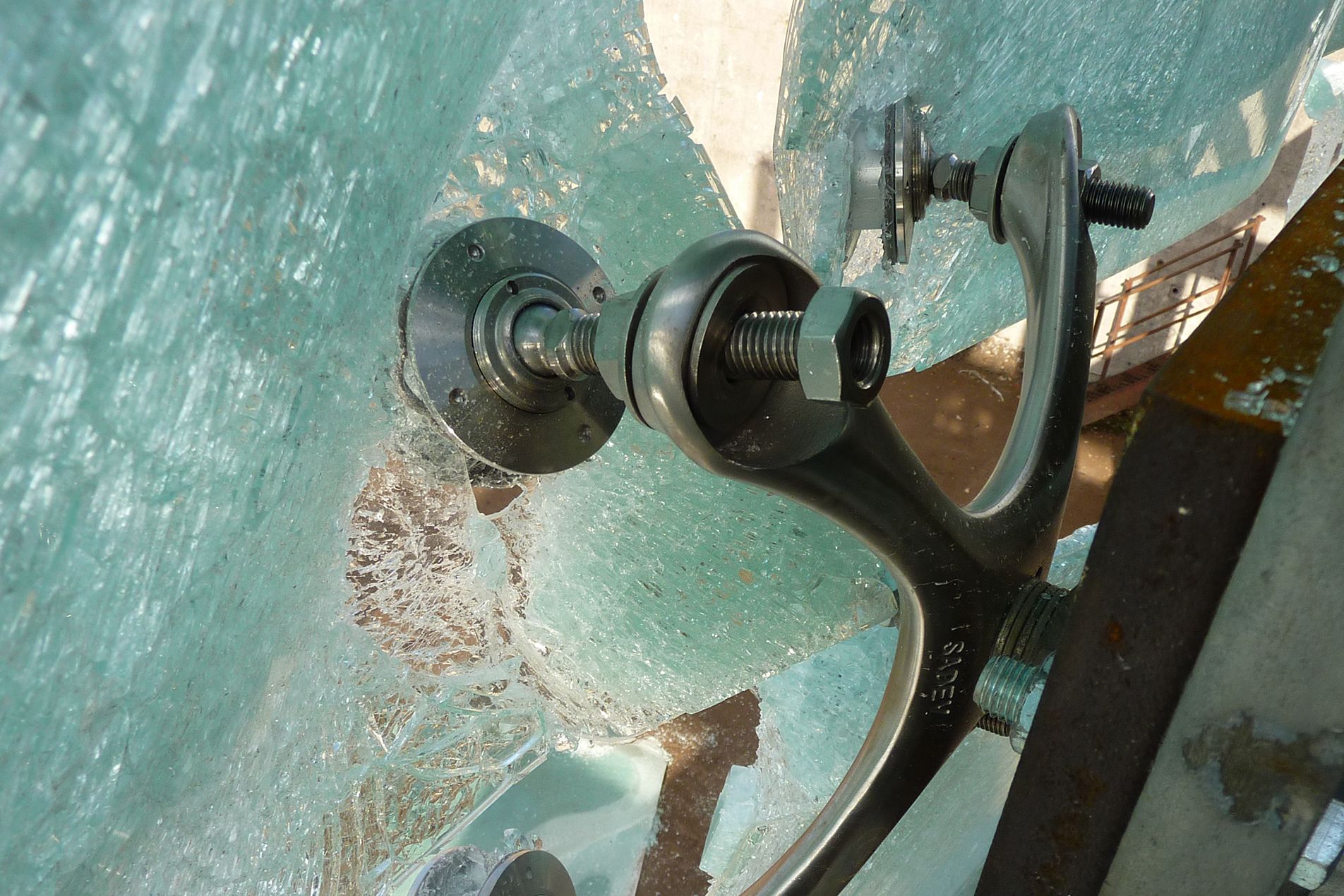 Premium Laminated Glass Suppliers Kite Glass